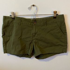 No Boundaries Dark Green Shorts